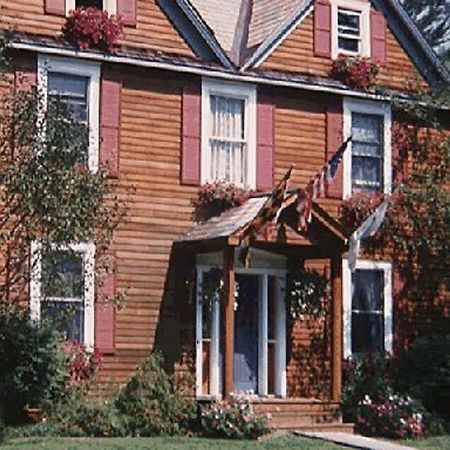 Chesapeake Inn Of Lenox Zewnętrze zdjęcie